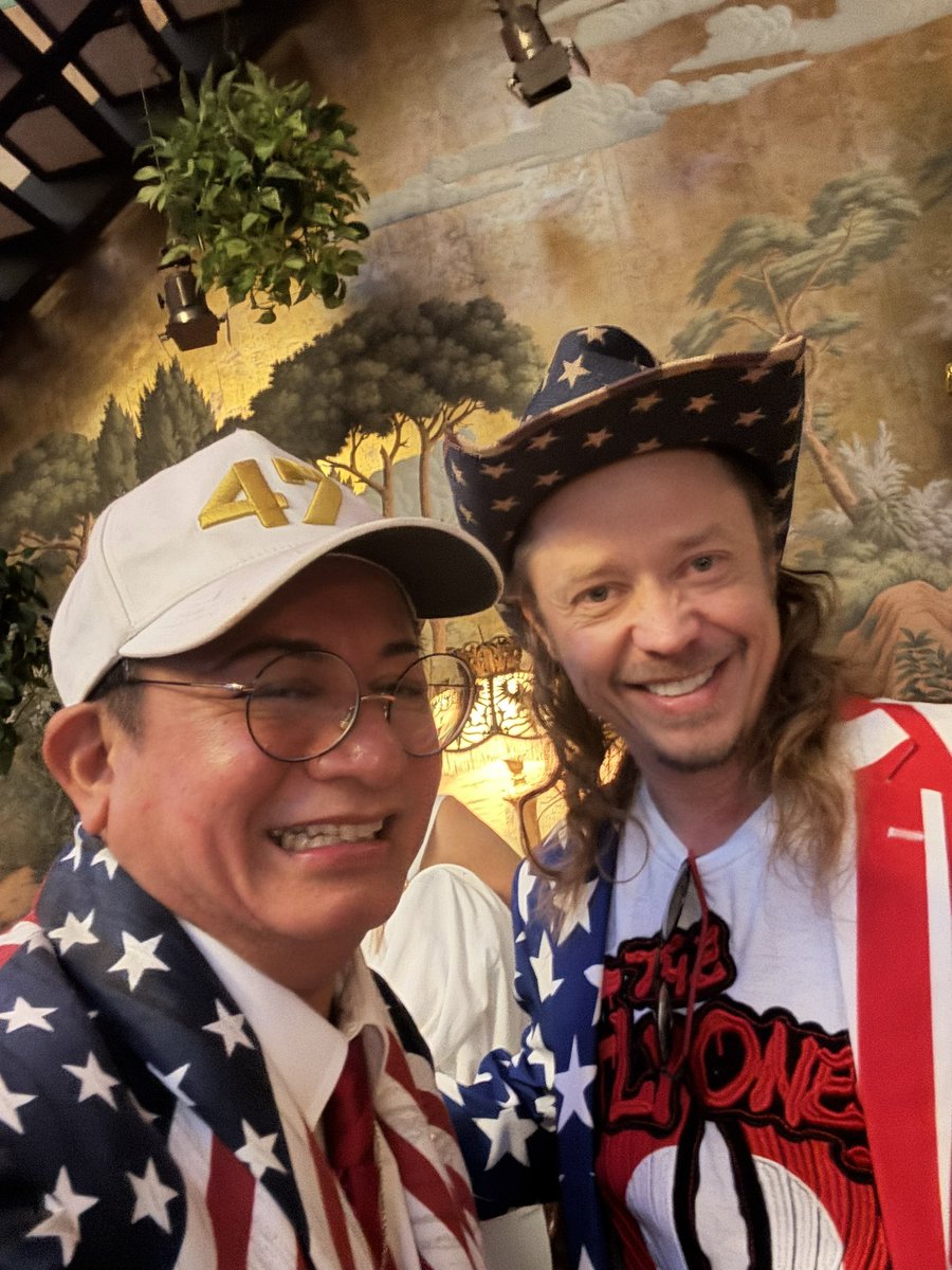 andresoriano's tweet photo. 🇺🇸❤️ Proud Americans.
Grateful to live the American Dream and proud to celebrate 250 years of freedom.
Happy 250th Birthday, America! May God continue to bless our great nation.
❤️🇺🇸 #America250 #ProudAmerican #GodBlessAmerica #USA250 https://t.co/3S24qSLo4o