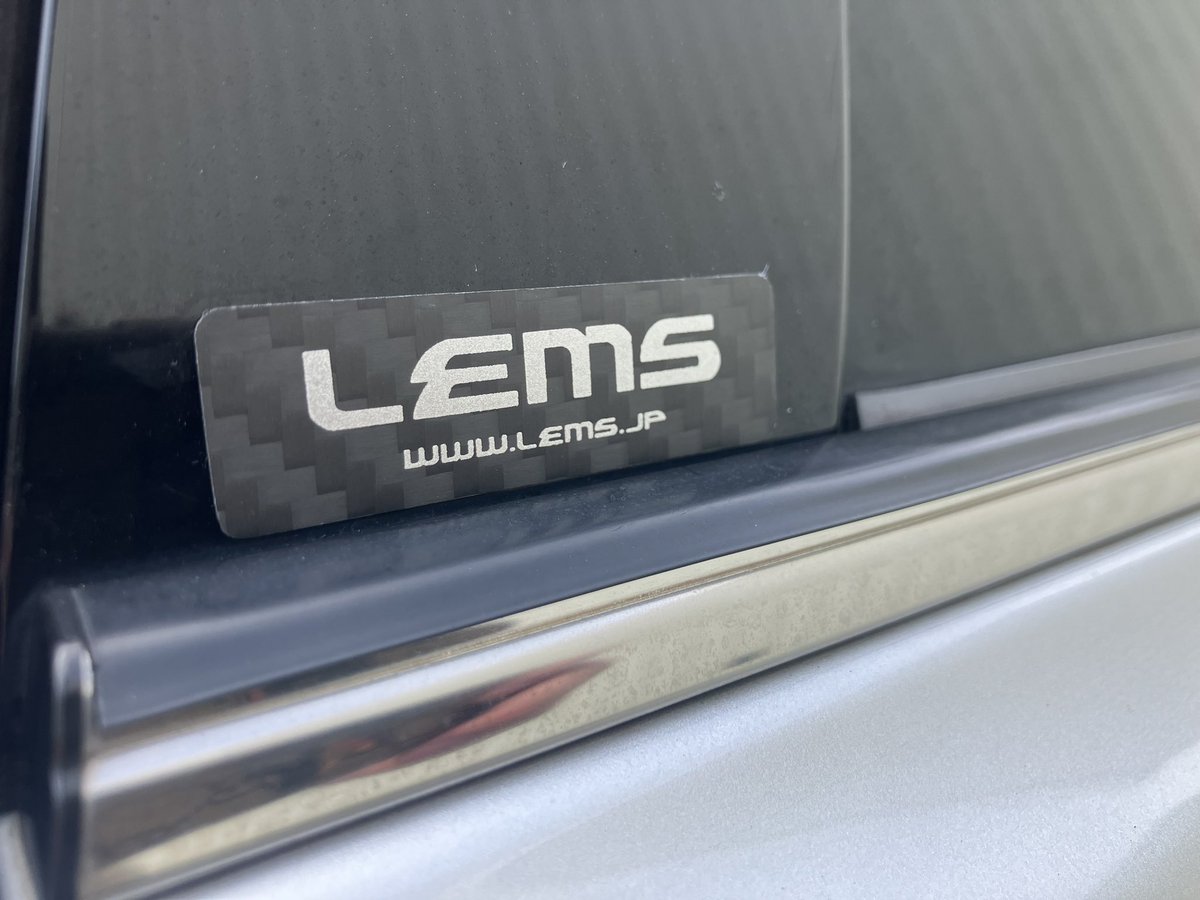 delta__246's tweet photo. 本日はLEMSに。
チタンインテークパイプを取付して頂きました。
エンジンルーム開くだけでこの美しさ⚡️
2号機にもチタンインテークを装着しておりますが本当にオススメ。
エンジンルーム見るだけでテンション爆上がり⤴️⤴️
「俺はこの手でこいつを本物の"龍"にしてみせる」
#LEMS
#ISF https://t.co/sA4N9DbOAN