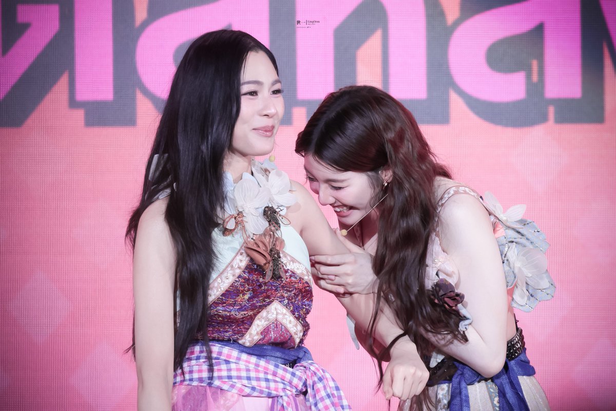 lo_w1_hk's tweet photo. 💜
𝟐𝟔𝟎𝟕𝟎𝟒

😳
LINGORM THAILAND FANTOUR
#LingOrmKhonKaenFanMeet
#หลิงออม #LingOrm https://t.co/AZAAg24NJP