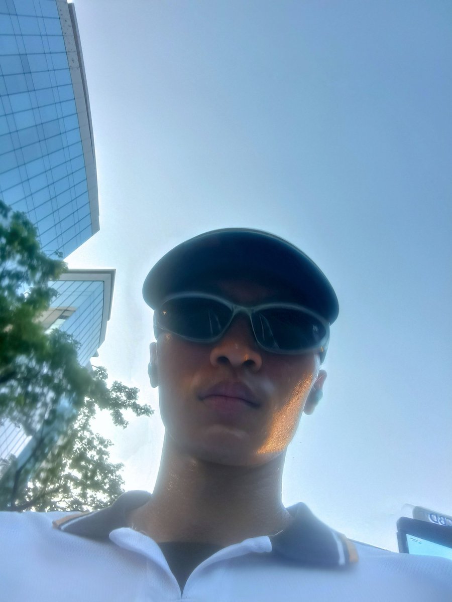 asakebenayaa's tweet photo. Today running setelah absen dua Minggu, masih kuat ternyata up 10k https://t.co/ZiNJL901G3