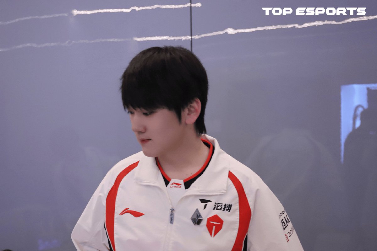 HUPU Esports tweet media