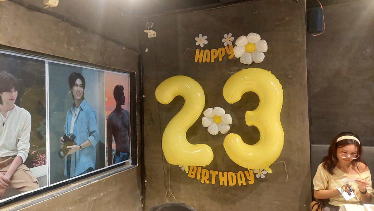 FiloNarawins's tweet photo. Happening right now here at Coffee pages for Phuwin birthday celebration. Have fun everyone! 🩵🩵 https://t.co/cuhst69zpb