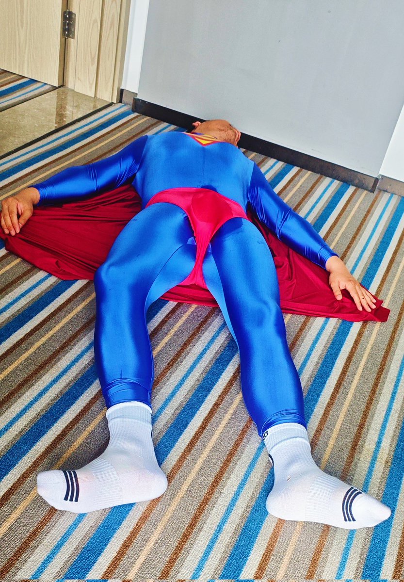 tiger_spiderman's tweet photo. 每次一被控制，鸡巴就湿润了裤裆，这样的骚虎边战斗边淫荡也是蛮吸引人的 https://t.co/IwSSOqobXf