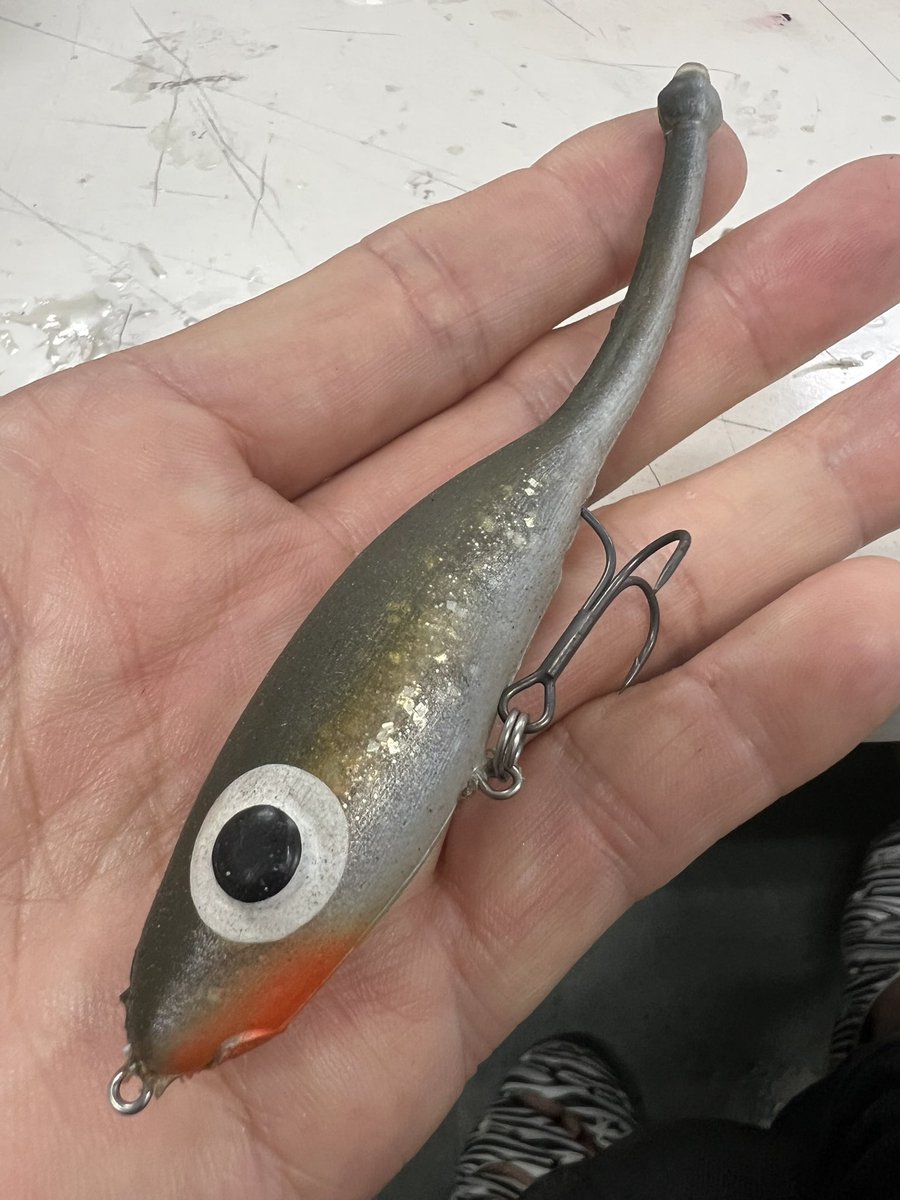 そろそろコレも釣れ始める季節かな？ #ルアー