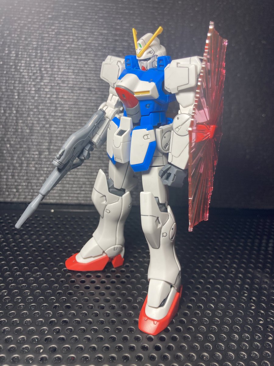 gpobigenner's tweet photo. 小型MSの2作目となります✌️
部分塗装と墨入れのみです😅

小型MSのF91と並べて…最近蛍光塗料がお気に入りです✨

オリジンジムと並ぶと小ささが実感できました🫢
#ガンプラ https://t.co/QB8lHs1VCt