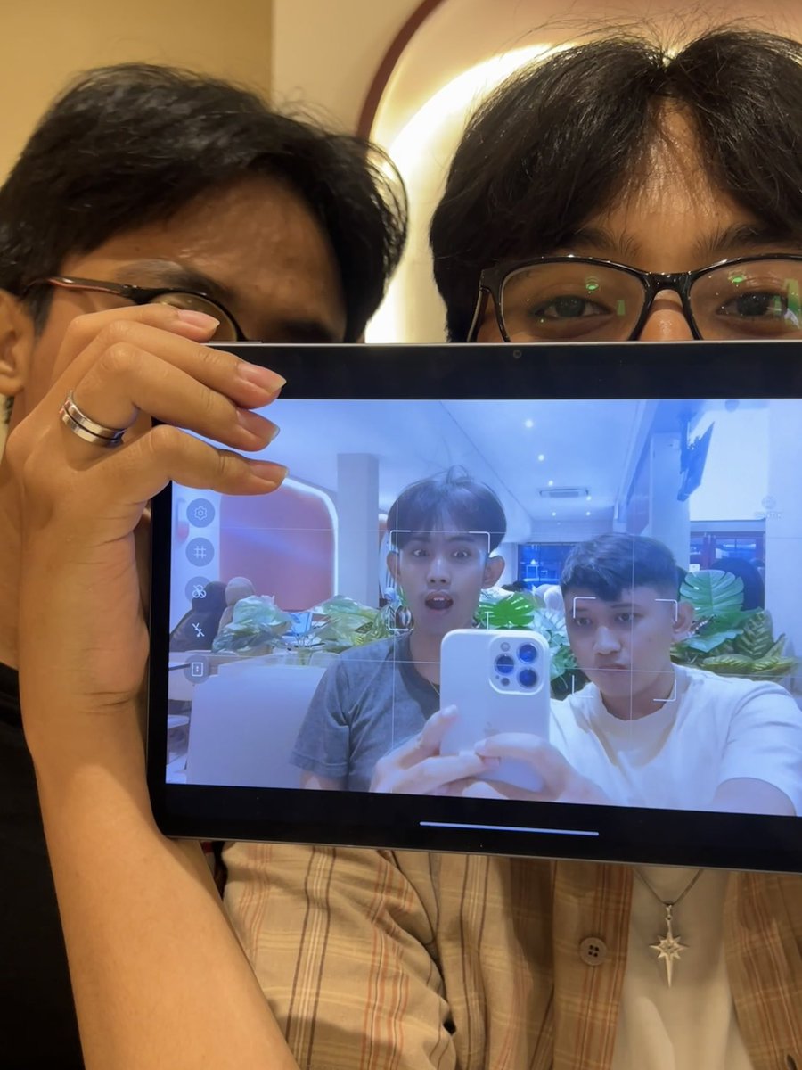 apineal_'s tweet photo. Jangan kapok ya main sama aku kak, 
Makasih banyaaak and sorry for asbun atu klw kalimat ga mengenakan itu 🙏🏼.

mau ngucapin selamat juga buat atma telah menyelesaikan uas. 💜 https://t.co/9k1iUG1ZBY
