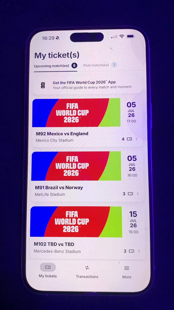 Europeanlad56's tweet photo. Looking to sell 4 Tickets for ￼ Mexico🇲🇽 vs 
￼ England 🏴󠁧󠁢󠁥󠁮󠁧󠁿
3 seats together (CAT2) Sec 204
$530 per ticket but slightly negotiable.
DM if you're interested https://t.co/kAxz8f0q67