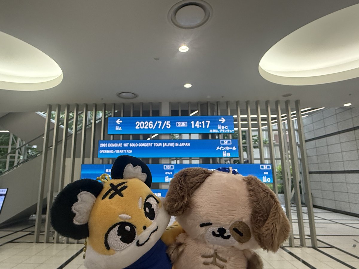 DKHKSMLV's tweet photo. ２日目〜 https://t.co/iEOm6gVk90