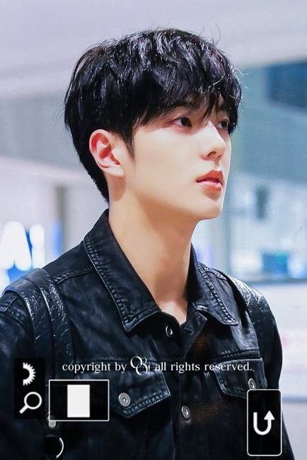 virg0loversclub's tweet photo. 맨끝줄푸드루ㄷㄷ https://t.co/pGP2qG8Vad
