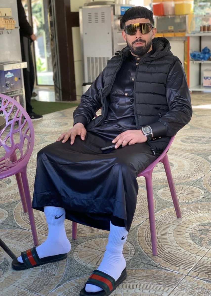 MNWOBNWOWE's tweet photo. White men will bend the knee for their colonial sins https://t.co/VgjAz9RPlA