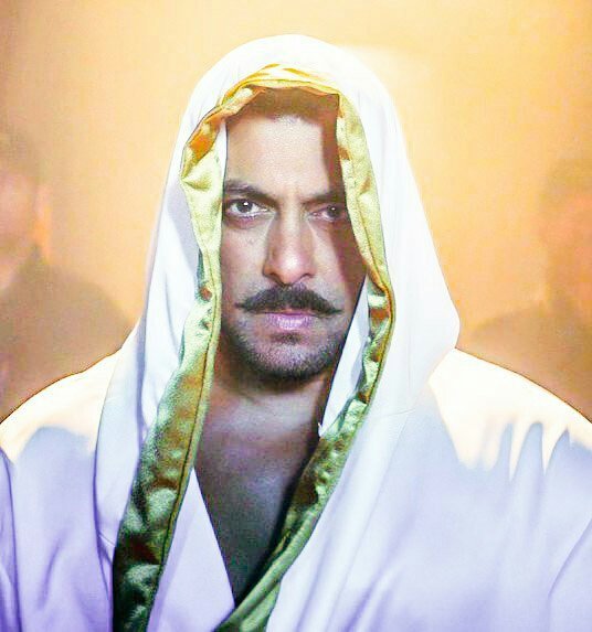 Freak4Salman's tweet photo. Dear #SalmanKhan fans, Salman Khan's Mega blockbuster Sultan is completing a decade tomorrow.

There will be a trend to celebrate the 10th anniversary of Sultan. Be there tomorrow at 8:00 PM. https://t.co/L9DuTORYAW