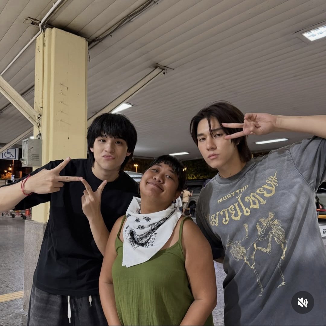 skynanipics_'s tweet photo. 05.07.26
IG : Gibdum w/🐶🐈‍⬛

📸

#WUTheSeries
#สกายนานิ #SkyNani
#skywongravee #hirunkit_ https://t.co/bOIGhXhpMS