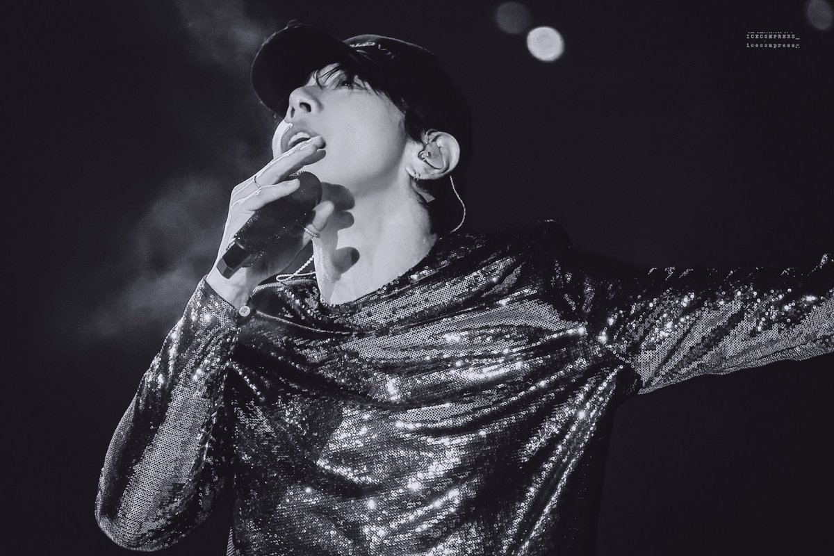 icecompress_'s tweet photo. 260411 PARK HYO SHIN A&amp;E CONCERT

 #박효신 #parkhyoshin https://t.co/S5W5bdEabS