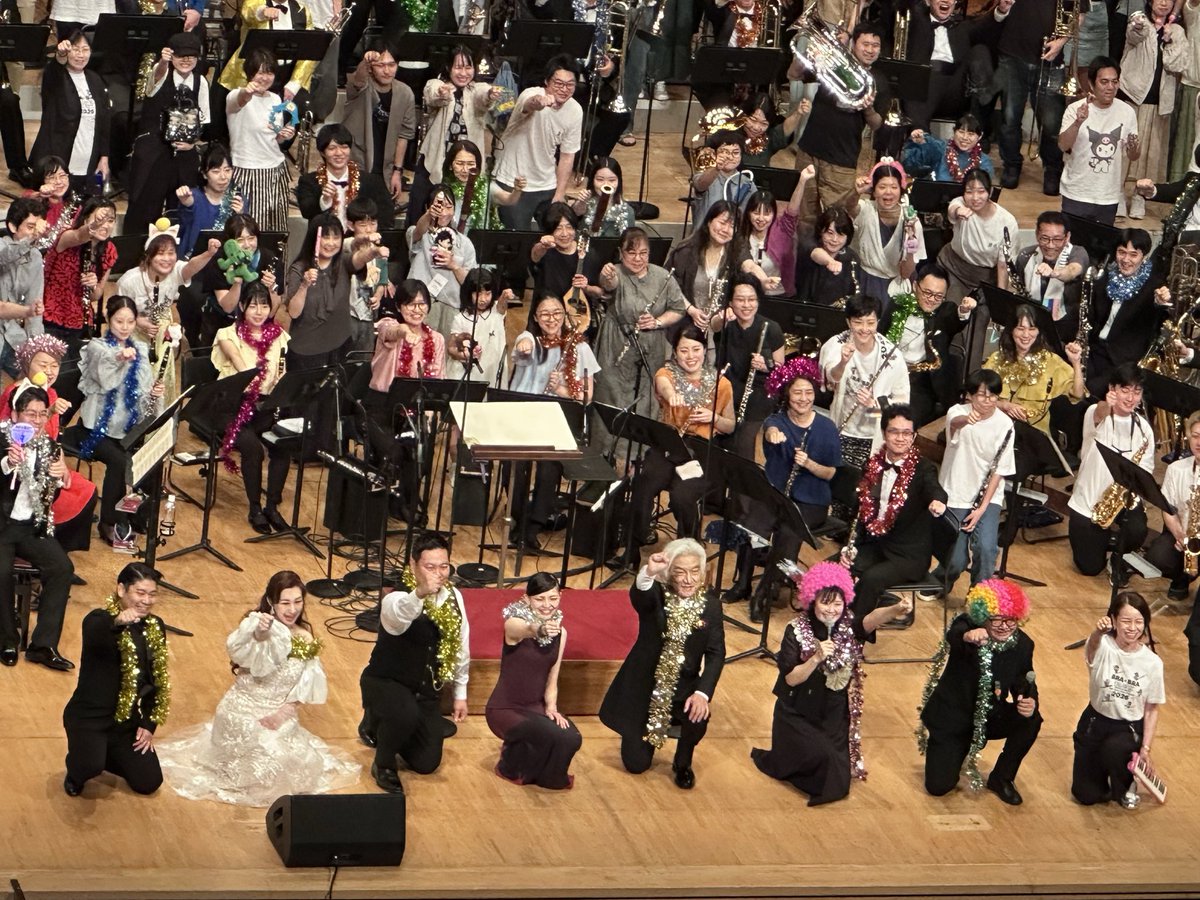 EclairFarrons2's tweet photo. 今年2回目のBRA★BRA！
オペラ最高でした〜

植松さーん
Dragonsongを是非〜
曲名聞いてすぐ通販風グッズのお知らせ入ったからも少しやりたい曲の話聞きたかった…！

#bbff2026 #弟は来なかった https://t.co/so7xa7ycUv