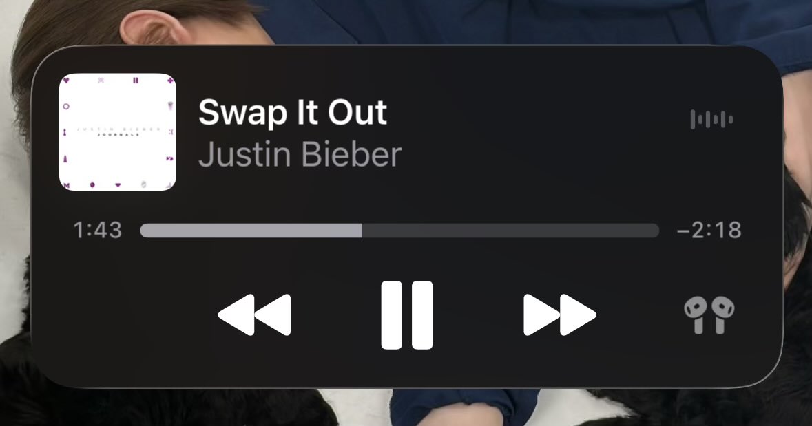 macawoons's tweet photo. ang gwapo ng kanta na ‘to #getsba #belieber https://t.co/0kknpwyqR0