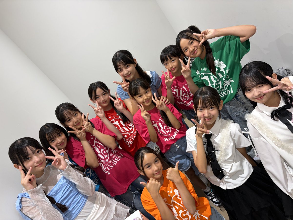 sd_okinawa's tweet photo. 第2回メロすぎて活きる‼︎ありがとうございました！

初お披露目のメンバーもいたり、STARDUST  OKINAWA  GIRLSが新体制になって初の沖縄でのイベント出演でした✨🩷

次回メロ活はまだ未定ですが、開催できるようにまたみんなでレッスン頑張ります🏃‍➡️☀️

#スターダスト沖縄
#メロ活 https://t.co/MjlUv1l0Wz