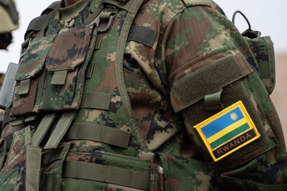 TheGreatLakesE1's tweet photo. Why Rwanda chooses sanctions over prematurely lifting its defensive measures

👉Rwanda has increasingly faced sanctions, diplomatic pressure, and political condemnation from the United States and several European countries over the conflict in eastern DRC. Yet Kigali maintains a firm position: it will not scale back its defensive measures until the security threat it attributes to the Kinshasa-backed genocidal FDLR militia is decisively eliminated.

👉Whether one agrees with Rwanda’s approach or not, its calculation follows a clear strategic logic: no government that believes an existential threat persists will willingly dismantle its own defenses before that threat has been effectively neutralized.

Read:https://t.co/ujtebScfys