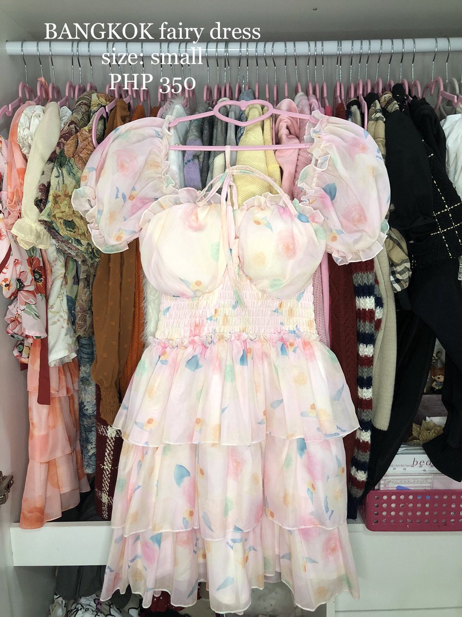 _fleurelise's tweet photo. 🗯️ see pic for sizes and prices

🏷️ # wts lfb ph preloved clothes declutter coquette ukay thrifted ootd top shorts pants dress terno sleeveless knitted crop top dress skirt cardigan shoes aesthetic pants top bts enhypen ive seventeen txt cortis lngshot kpop https://t.co/XXNTDbQsDj