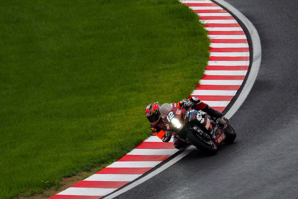maadeft_riders's tweet photo. #12 Yoshimura SERT Motul
ライダー🟥　渥美 心選手 🏍️✨

JOOV JAPAN（maaDeft）は
#JOOVパームプロテクター
で渥美 心選手をサポートしています🤝
がんばれー💪

@cocoro_55
@Yoshimura_SERT
@Yoshimura_JPN

@joov_japan 
@maadeft_riders https://t.co/tJmBUEBV3I