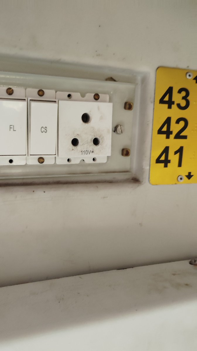 Sumitsha516's tweet photo. @RailwaySeva @IRCTCofficial Sir train no 15279 poorbiya express pnr no 6406075840 mobile no 8920484256, Not a single charging system is working here; please look into this. https://t.co/Hh7xDEs9xQ