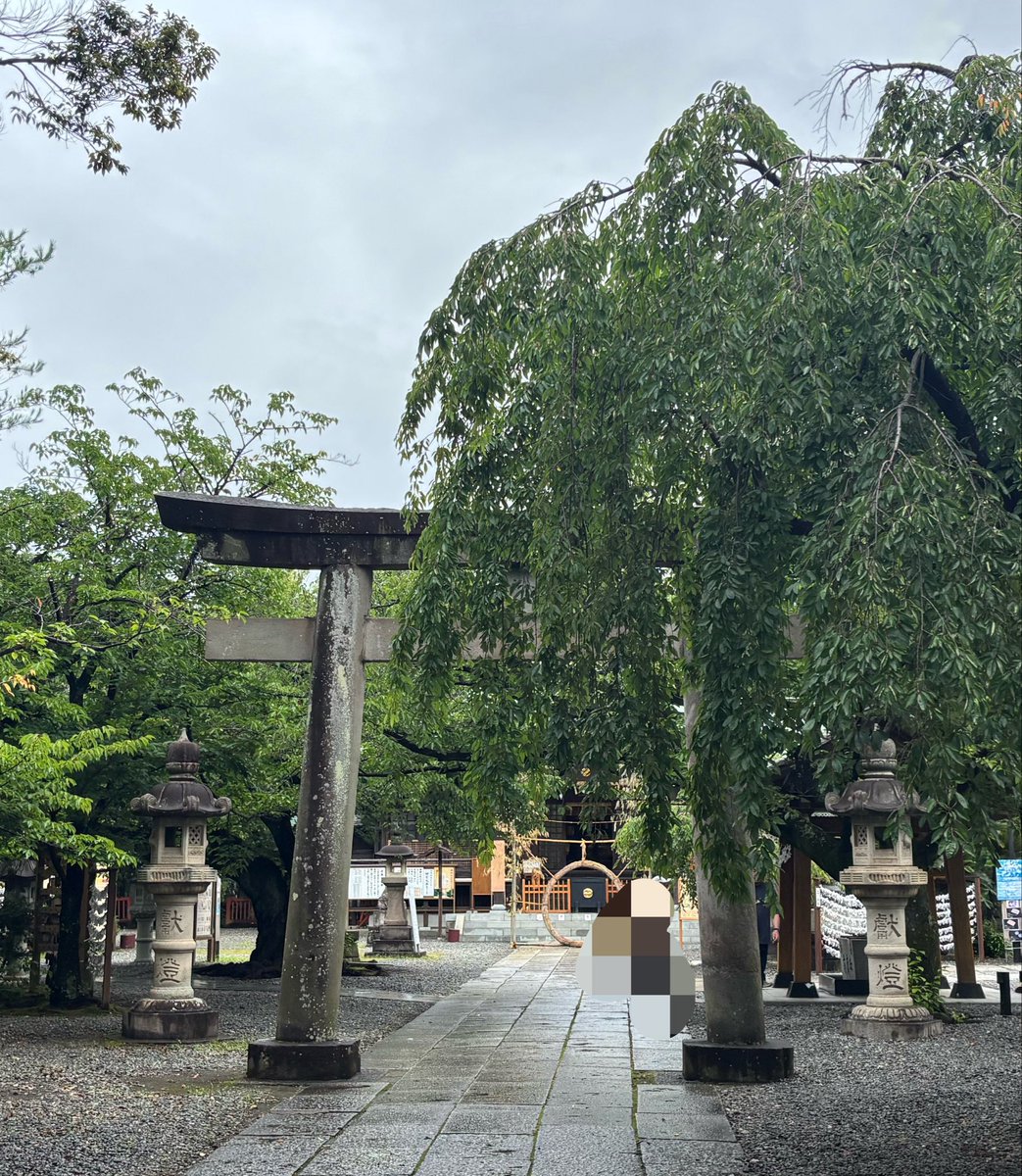 szkcherry2000's tweet photo. 伊豆の温泉旅行に来ております
ここだけは行きたいとお願いして沼津日枝神社へ行ってきました
御朱印も早朝からいただけました☺️ありがとうございました🙏

 #キンパとおにぎり https://t.co/OQksgSWRKt