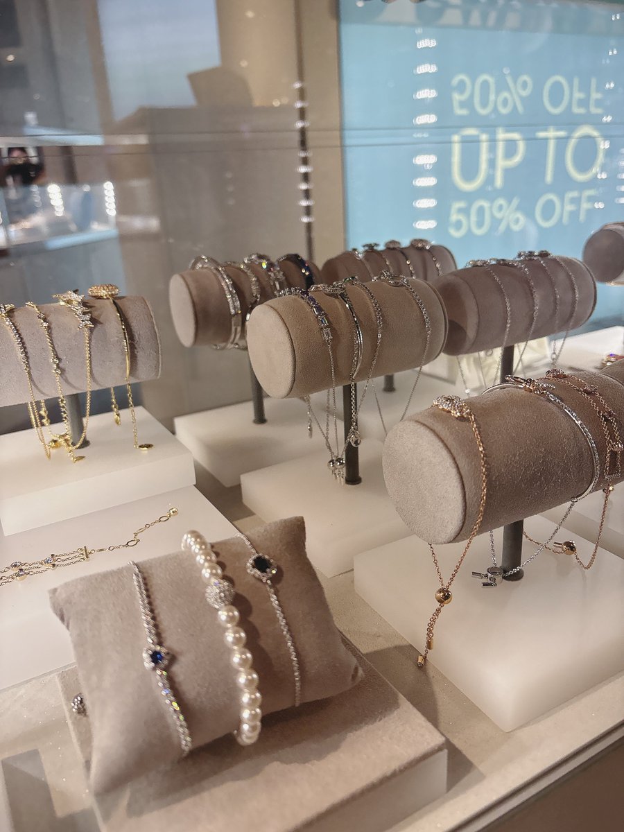 スワロの半額セールにまた行くワイ💍 欲しかった指輪がサイズ無くて涙