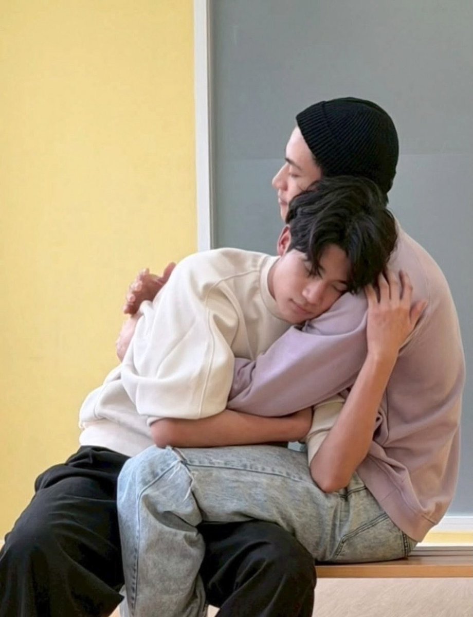 immellou's tweet photo. 🥺🫳🏻 https://t.co/fzZFfTrDDP