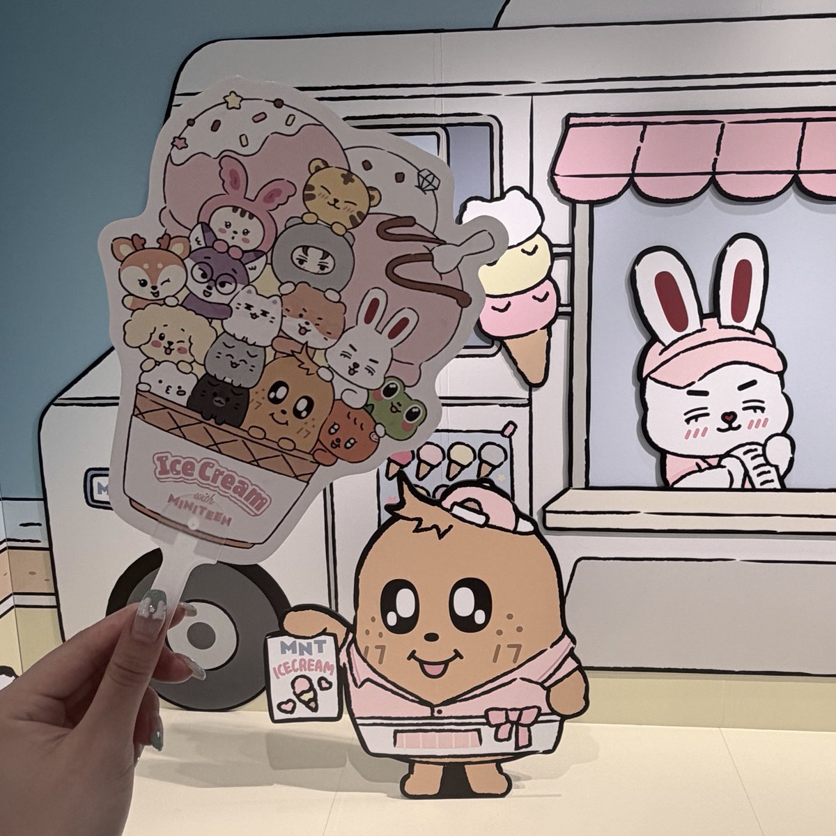 Min_s846's tweet photo. 全然買うつもりのない🥔と🍒を手に入れてしまった➰👼🏻ㅋ https://t.co/3wfnJ4pV5l