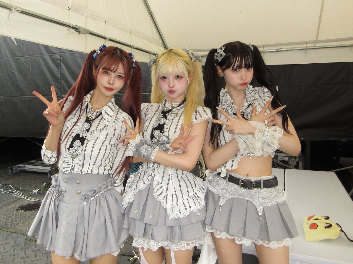 SMS__Press's tweet photo. ✦ ⊹ ｡ ﾟ #超NATSUZOME2026 #最終未来少女 ⊹ ｡ ﾟ˖ ✧

[BAKUステージ]ありがとうございました☀️

この後は【16:30~17:30(ブース3)】にて縁日となります🎣
最終未来少女ちゃんたちと釣り堀！
お待ちしております⟡.·

🎧
2026.7.5  BAKUステージ🎤
1. ⇄PLEASE THREE TIMES⇄
2. Spring Magic
3. Wonder Boy
4. 宇宙的MYSTERY
