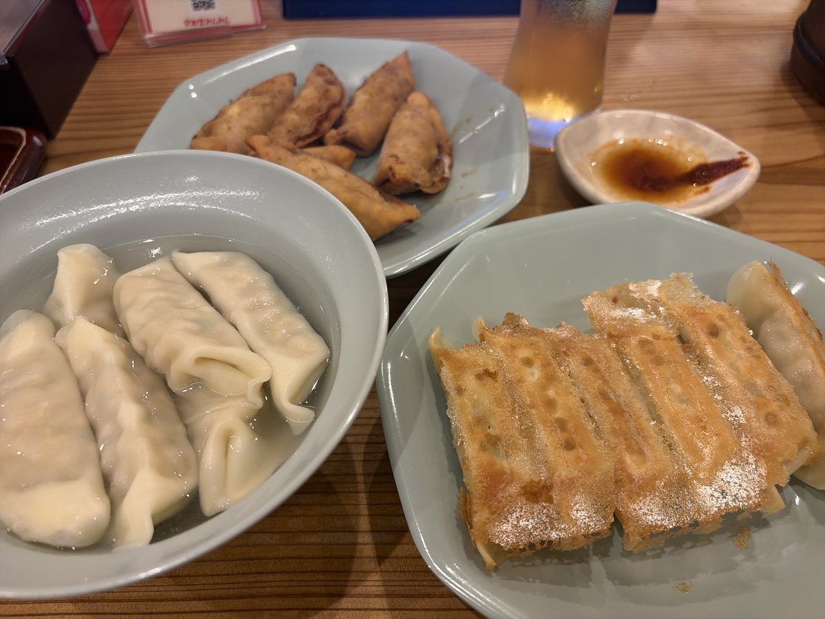 Tenty17's tweet photo. ぐるっとまわってからの、宇都宮で餃子。 (宇都宮みんみん 宮みらい1-1 (@ ウツノミヤテラス 2F), 宇都宮市, 栃木県, 321-0969, JP) https://t.co/5gt7Mvn6Ui https://t.co/Gx92Oq81S8