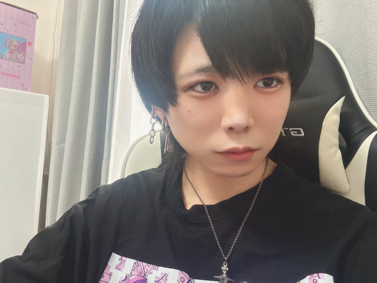 50CV's tweet photo. 襟足残してるけど久しぶり神斬って目が出た https://t.co/wkMGUyYOVn