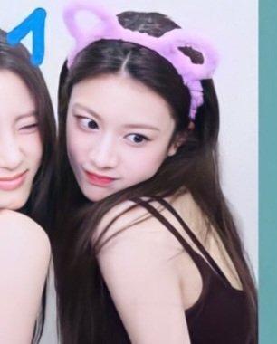 youn0422's tweet photo. 고윤정 얼굴 미쳤나봐,, https://t.co/x5Z4iKpVxE