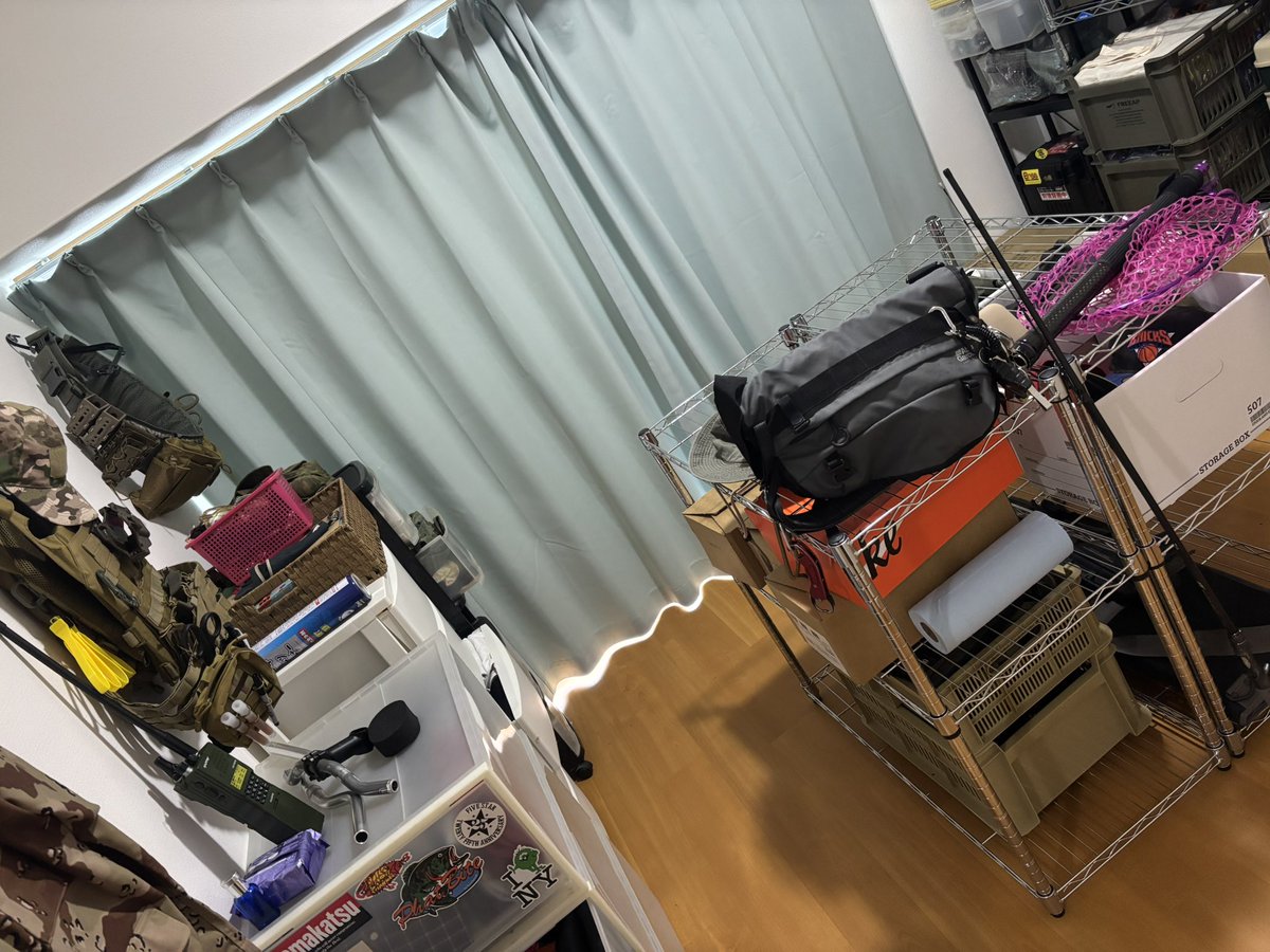 umnch0908's tweet photo. 驚くほど趣味部屋完成。 https://t.co/8qmCeCX5sM