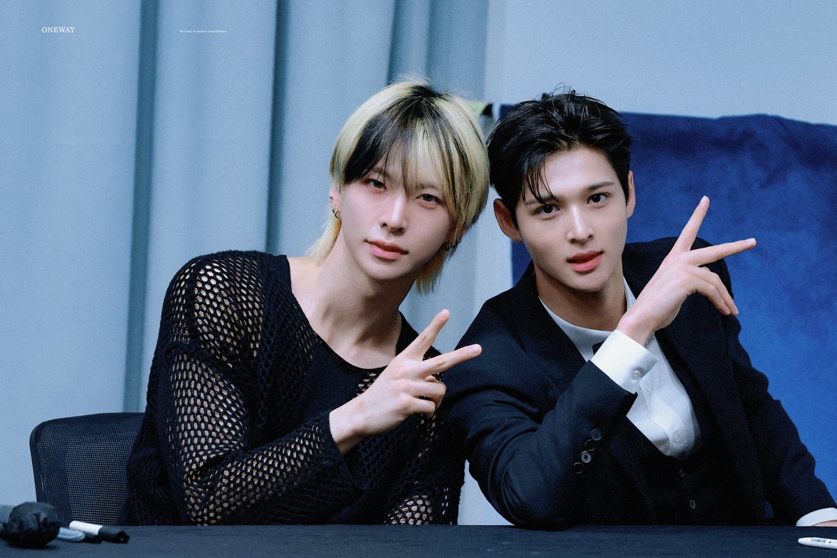 oneway0610's tweet photo. 260705

#앰퍼샌드원 #AMPERSANDONE #최지호 #JIHO #MACKIAH #마카야 https://t.co/zMNsUaErQ3