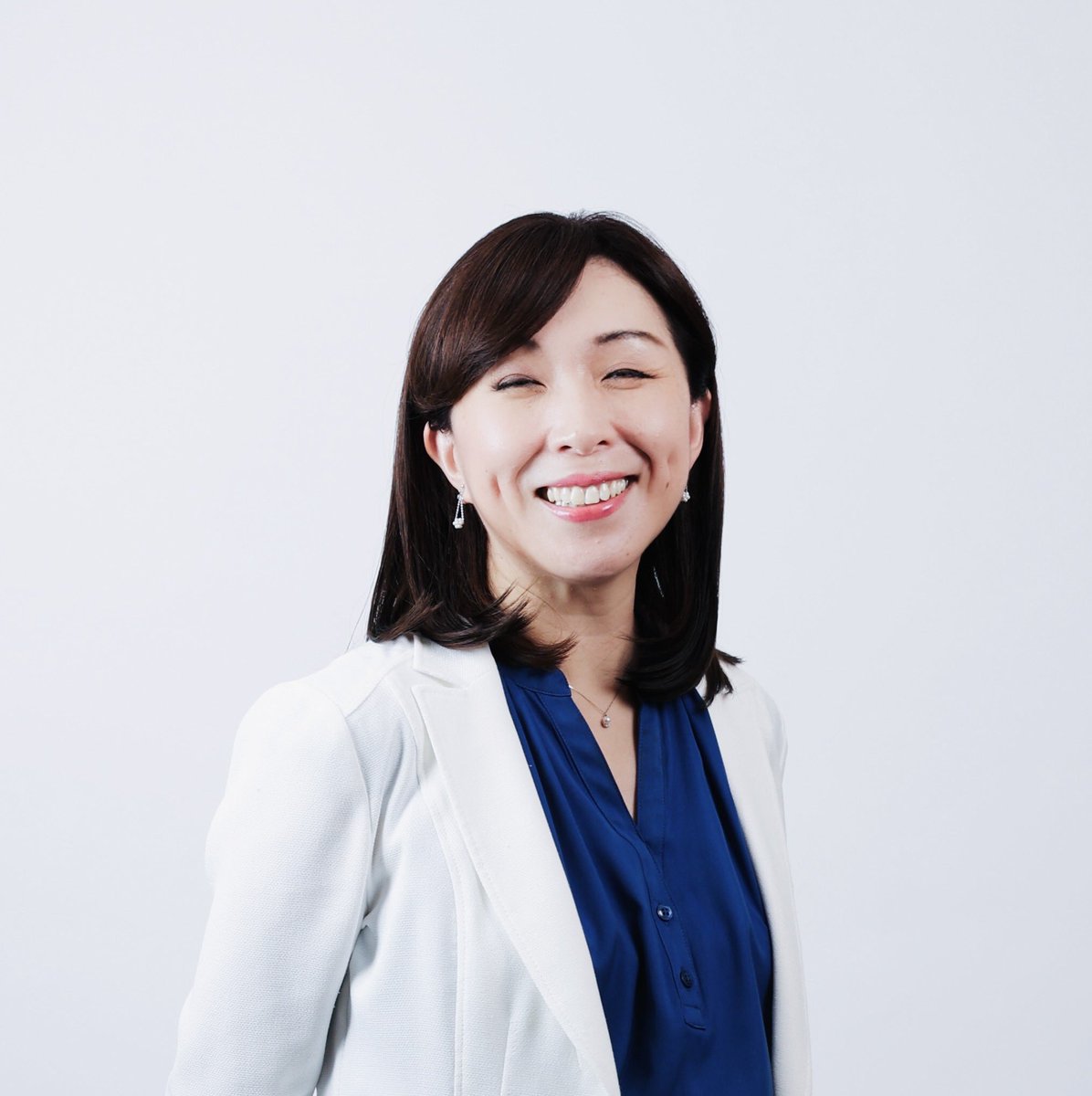 TypeSlowly2024's tweet photo. 7月26日（日）
19:00-　星野由美（翻訳家） × 東條知美（絵本コーディネーター）
「シスターフッド×3934㎞：カテゴライズを手放して生きる」

#3934km国境を超えて https://t.co/0Sjc8JuCF5
