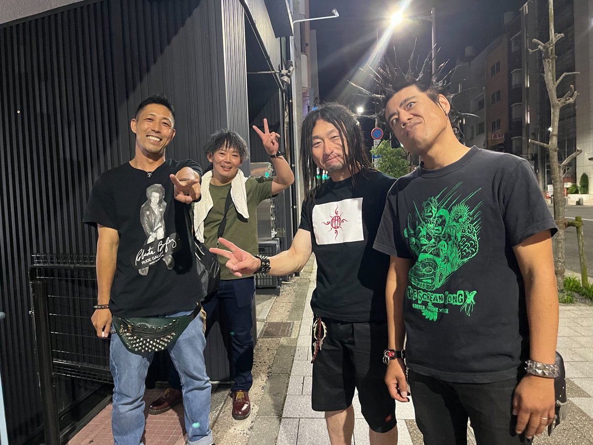 SCREAMKONG_vo's tweet photo. 🦍🔥LIVE情報🔥🦍

10/21（日）@徳島CROWBAR

11/21（土）@徳島某所

2027.2/6（土）@徳島CROWBAR

2027.2/7（日）@高松某所

随時、更新発表！！

ヨロシク！！ https://t.co/bNTwDJH3Nn