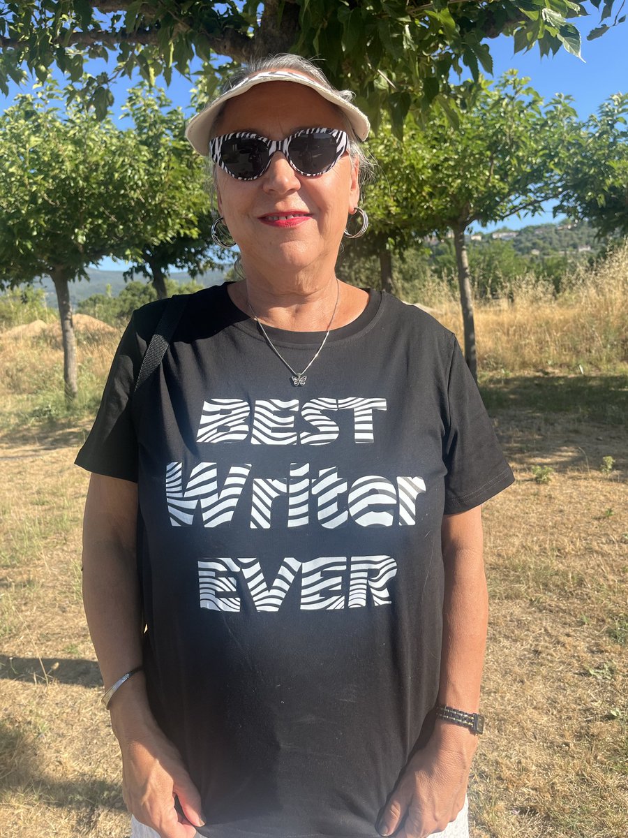 AskCynthAdvice's tweet photo. Walk aborted! Too hot already for 🐕‍🦺🐕‍🦺🥵🥵 28 c already! https://t.co/3YyAX5dl7i