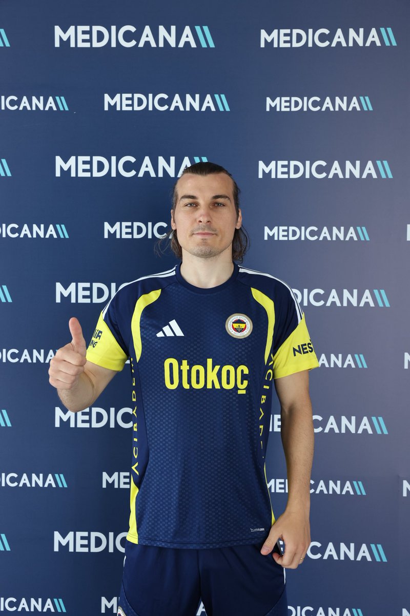 Fenerbahce's tweet photo. A Millî Takımımızdan dönen oyuncularımız @MedicanaSaglik Ataşehir Hastanesi’nde sağlık kontrolünden geçti. 

🔗 https://t.co/0pX78ERsf7 https://t.co/Wy0WgfUysz