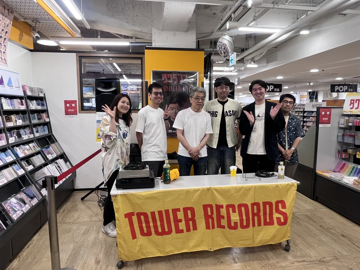 SRCA_official's tweet photo. 本日のイベント無事終了しました！
ご来場くださった皆様、長時間ありがとうございました😊
アナログで聴くソロ楽曲はいかがでしたでしょうか？

また次のイベントもよろしくお願いします🙇
#湘南ロックン https://t.co/4wVfzOREGM