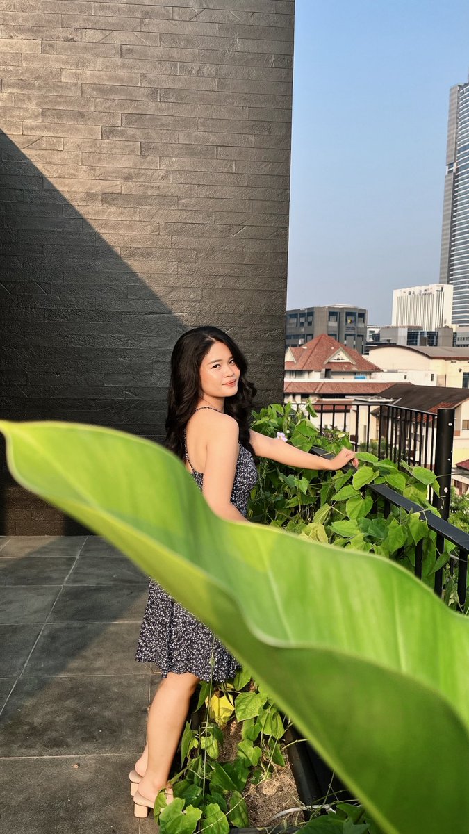weniwidy's tweet photo. Abis staycation and feeling recharged 🥺 maaci mariiii lopyu https://t.co/oI1cWhrCYT