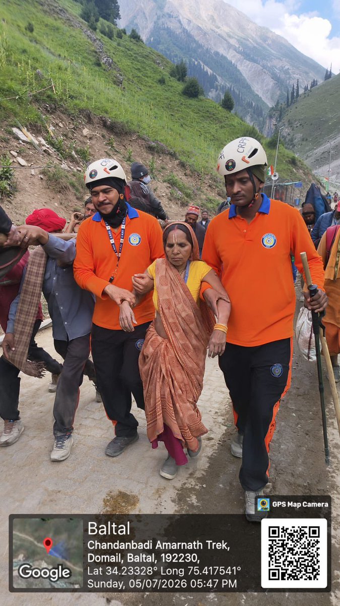 digsnrnorth's tweet photo. In the #challenging terrains of the #Amarnath Yatra, the Mountain Rescue Teams (MRT)@crpfindia save precious lives with swift evacuations of pilgrims through treacherous paths, at #Baltal with dedication.
@crpf_srinagar @ShriSasb @PTI_News https://t.co/yTEoVSzqYf