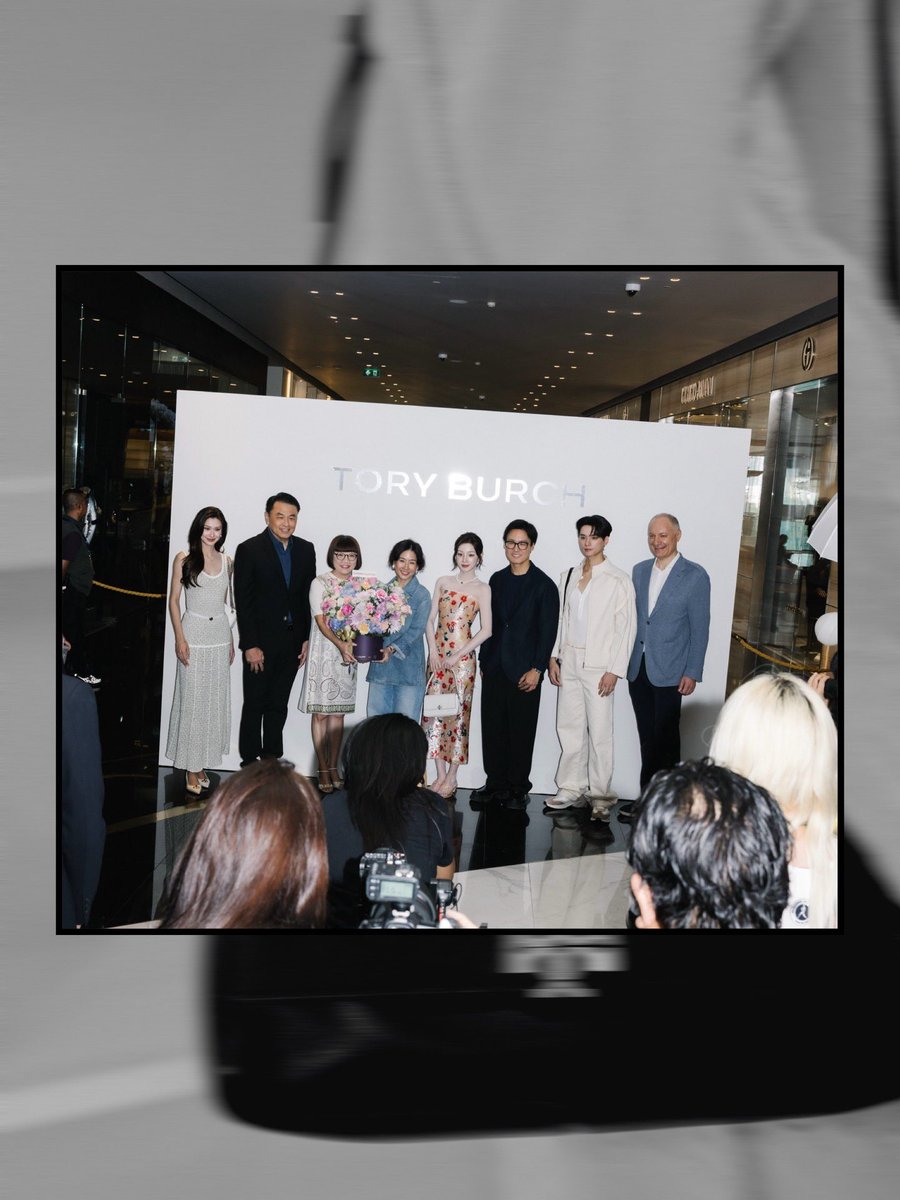 LalinaLena1999's tweet photo. Celebrating the opening of the first TORY BURCH Rodeo Concept Flagship Store in Southeast Asia at ICONSIAM, followed by the Splash Club Party. 

@toryburch
#ToryBurch #ToryBurchPreFall26

Cr. harit_keng

#Lalinalena #ลีน่าลลินา https://t.co/mz2LdZWEM4