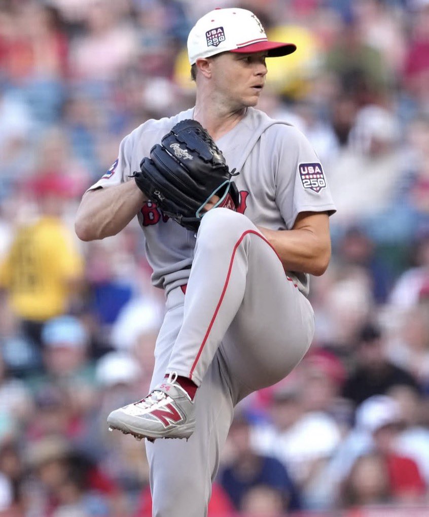 BOSSportsGordo's tweet photo. Red Sox starting pitchers:

🔺Sonny Gray: 2.61 ERA, 16 GS

🔺Ranger Suarez: 2.94 ERA, 16 GS

🔺Payton Tolle: 3.39 ERA, 13 GS

🔺Connelly Early: 3.44 ERA, 17 GS

🔺Jake Bennett: 3.10 ERA, 7 GS https://t.co/47memlZgPT