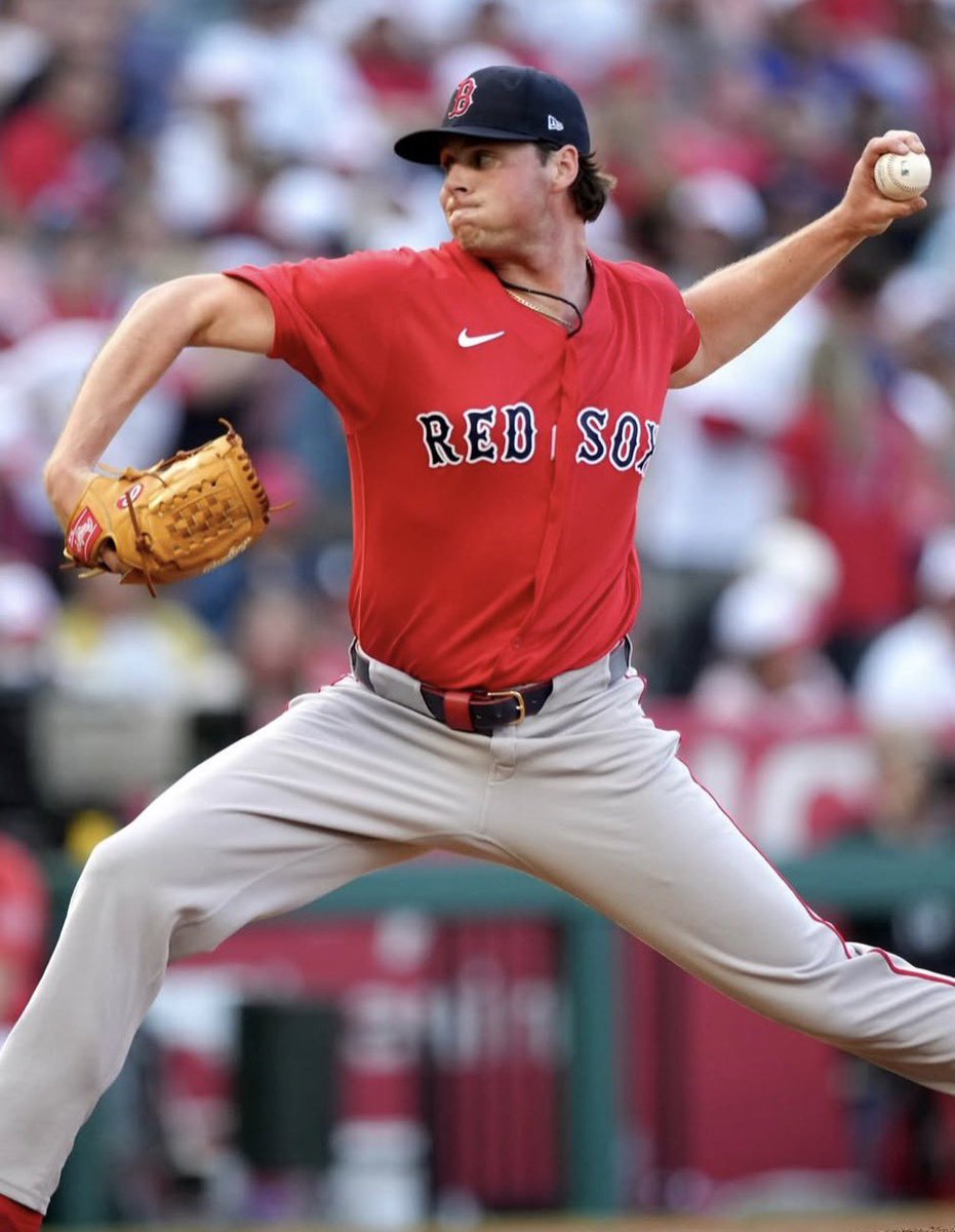 BOSSportsGordo's tweet photo. Red Sox starting pitchers:

🔺Sonny Gray: 2.61 ERA, 16 GS

🔺Ranger Suarez: 2.94 ERA, 16 GS

🔺Payton Tolle: 3.39 ERA, 13 GS

🔺Connelly Early: 3.44 ERA, 17 GS

🔺Jake Bennett: 3.10 ERA, 7 GS https://t.co/47memlZgPT