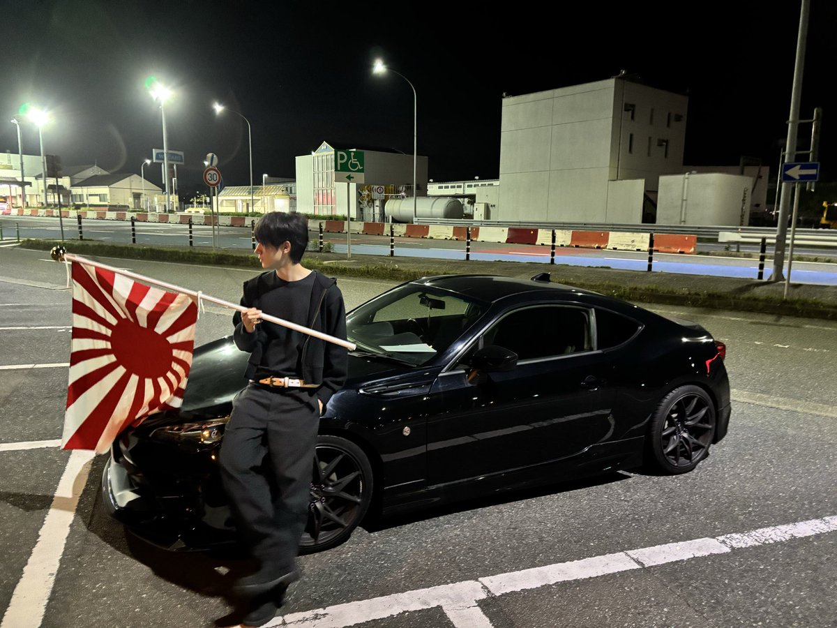 YuM3v's tweet photo. ワテの車だにょ https://t.co/pMPWD1rZ9i