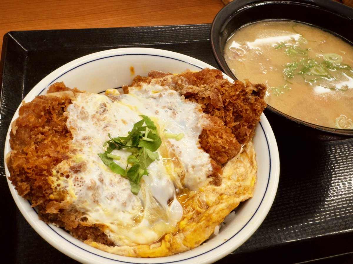 sing24love's tweet photo. 生誕祭って何度みてもいいものですね https://t.co/e58nlo6zhU