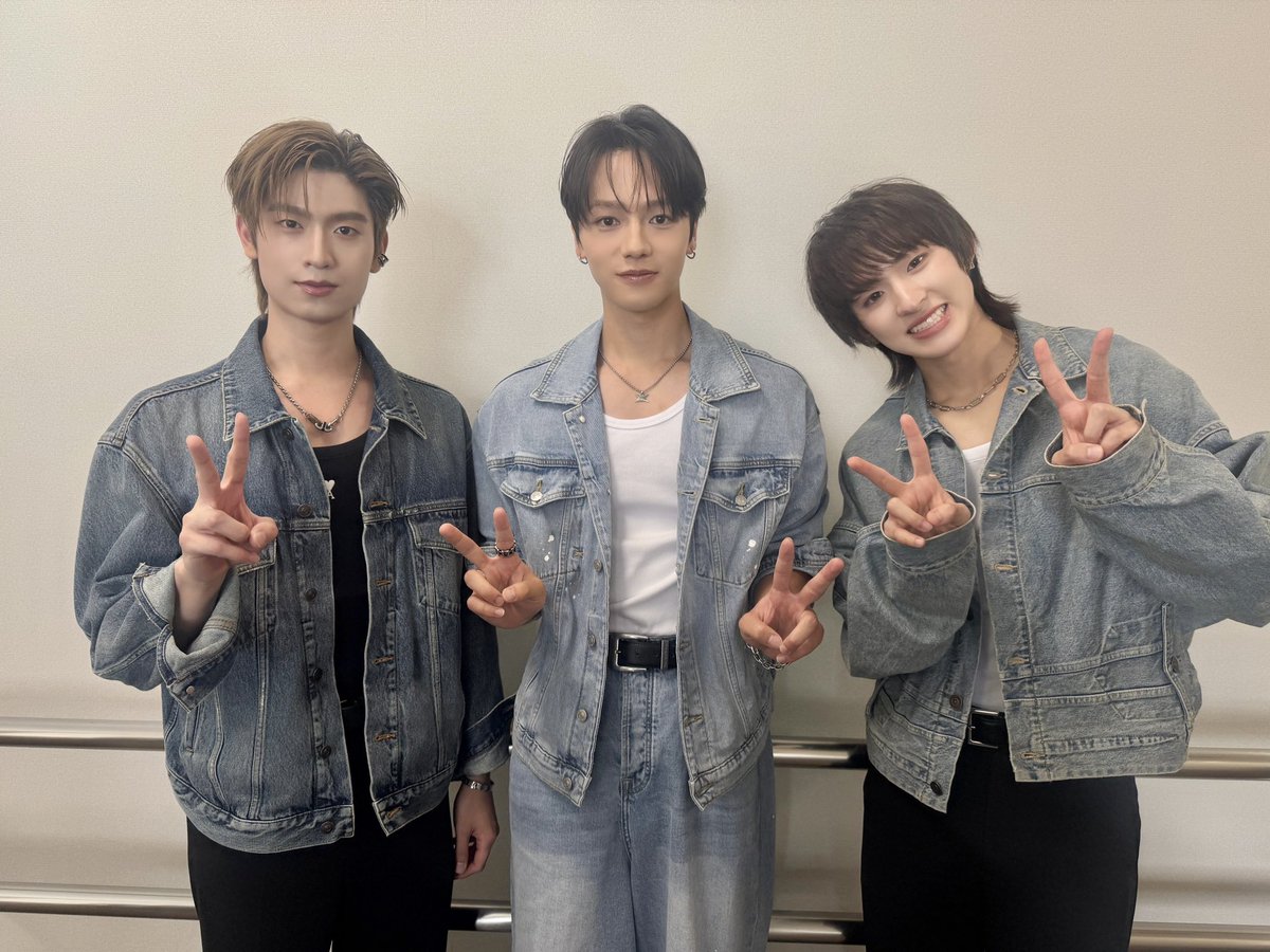 LOVEONE_staff's tweet photo. ／

#相原一心 初W主演ドラマ
「Your Sky ハレのち恋」第1話上映会にて🌤️

＼

タイ版のドラマ『Your Sky』主演
Thomasさん、Kongさんと📸

ありがとうございました💓
ขอบคุณครับ🇹🇭✨

@yourskyhare_mx 
@tthomastc @kongjiro_ 
#YourSkyJP_Premiere #YourSkyJP
#ユアスカ #ラブワン https://t.co/5AZsNX429S