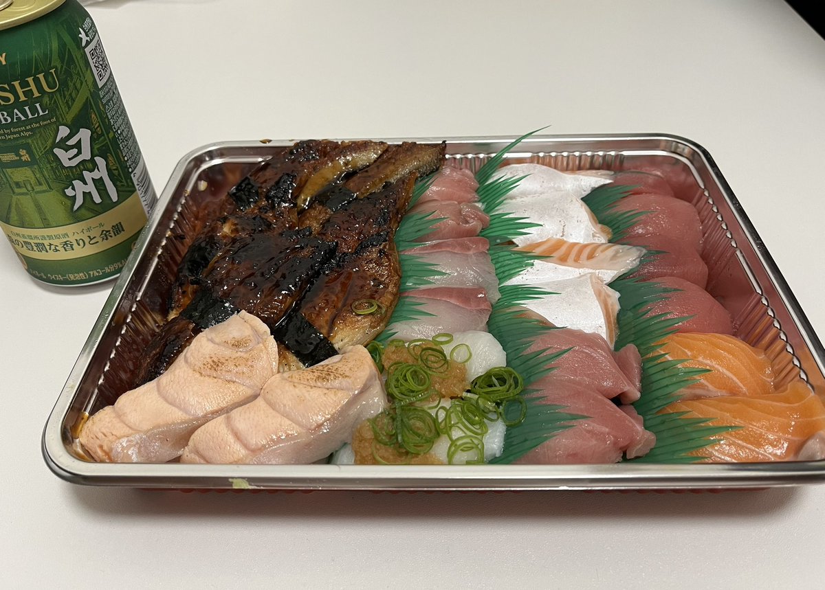 slon6_'s tweet photo. パチスロ飽きたからメシしか楽しみがない https://t.co/RiRc4lLi0v
