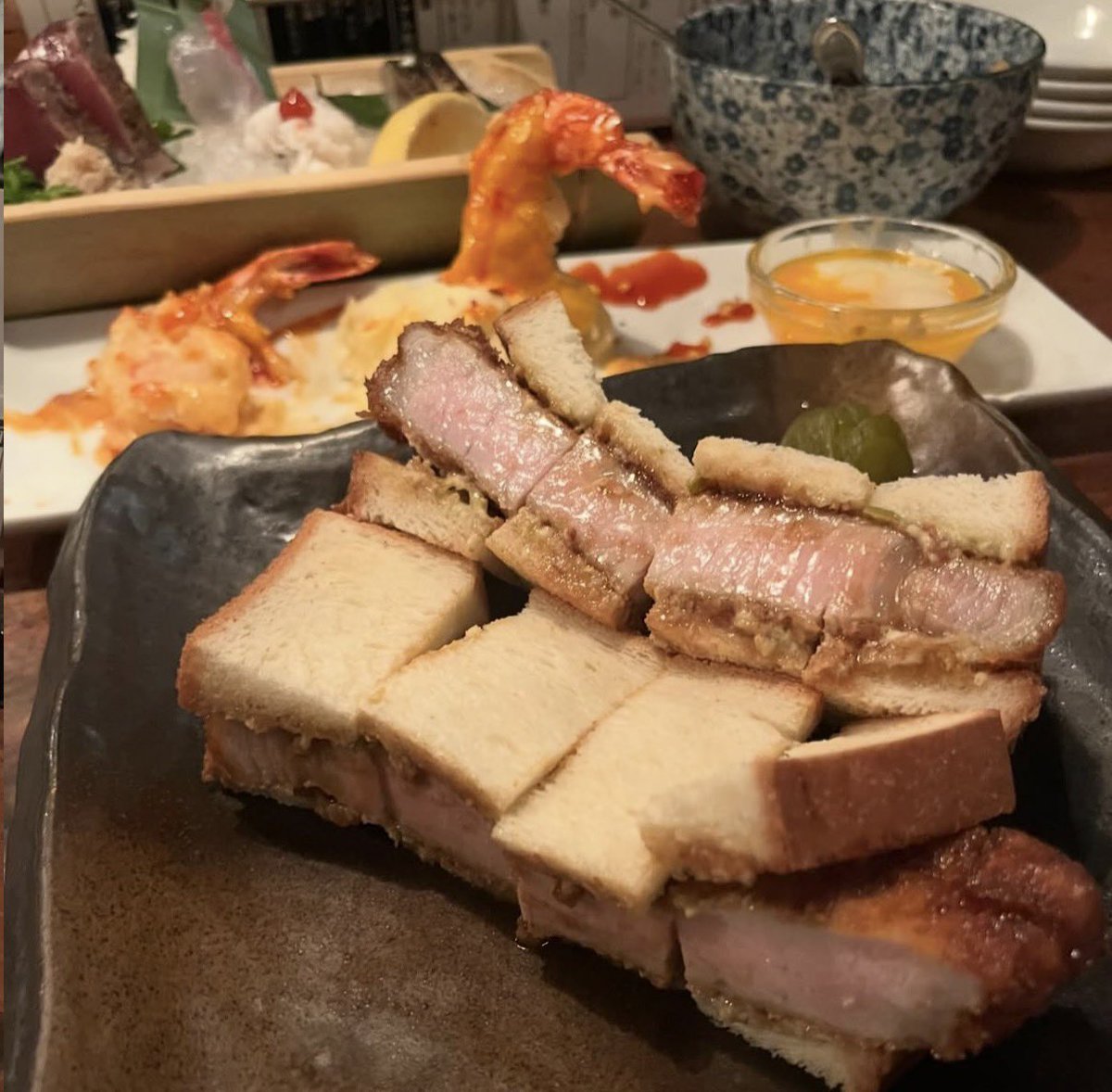 yuuki_fire's tweet photo. 牛込神楽坂から5分
神楽坂 椿々
古民家居酒屋で雰囲気良すぎた
名物カツサンドとエビチリマヨで
うちらの夏始まりました https://t.co/FIeHMee3Bf