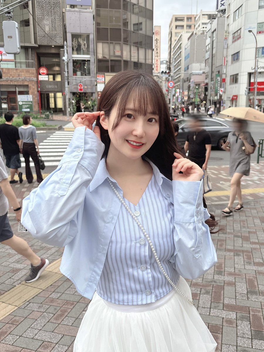ochapa_sakura's tweet photo. 28歳 お姉さんアイドル 好き？ https://t.co/WzQENrMLFo